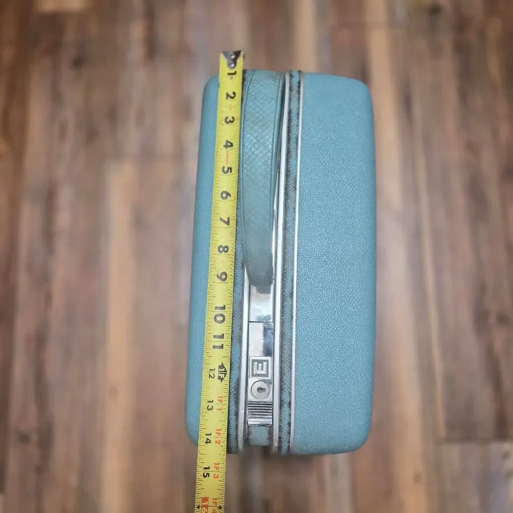 Vintage Samsonite Honeymoon Strap Square Blue Luggage: Unique Fun Statement